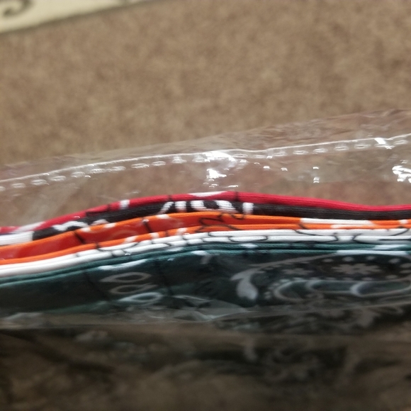 NWT Bandanas Paisley Banda - Picture 5 of 7